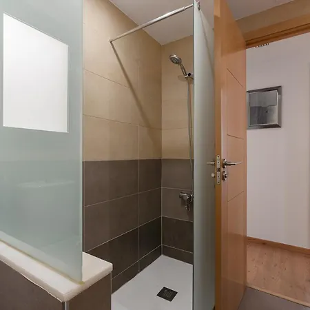 4263 - Ab Les Corts Ii Apartment
